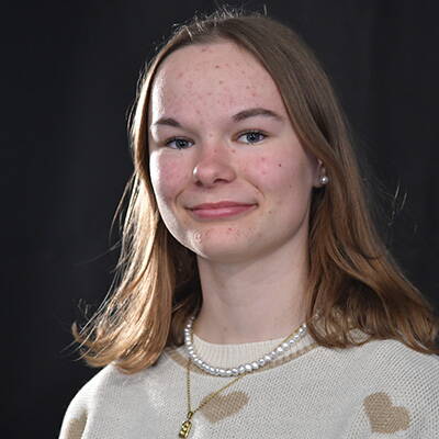 julia_gerber.jpg julia_gerber.jpg