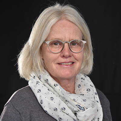 therese_raz.jpg therese_raz.jpg